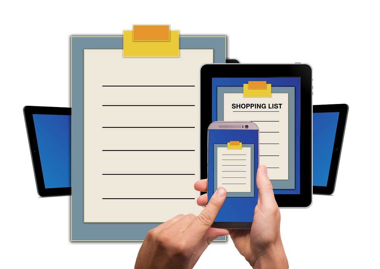 list, grocery list, tablet, smartphone, mobile, hand, finger, touch, board, left handed, grocery list, grocery list, grocery list, grocery list, grocery list
